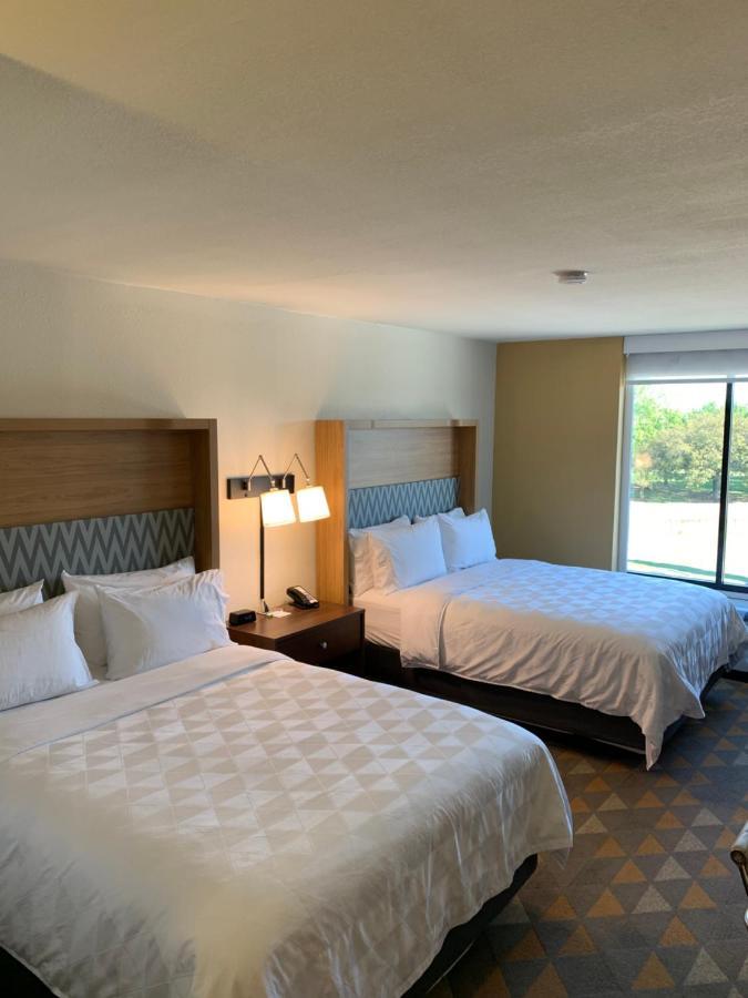 Standard Room Two Queen Beds
